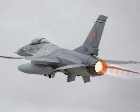 България още чака САЩ да си кажат тежката дума за цените на F-16