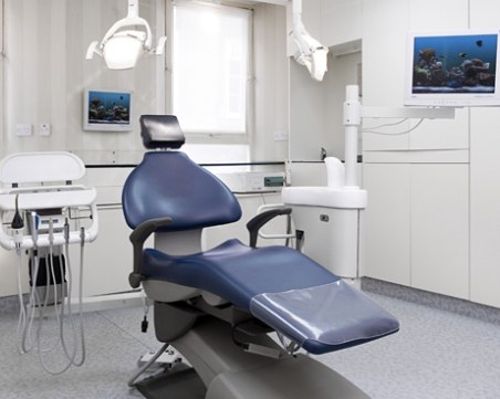 Мъж и жена ограбиха зъболекарски кабинет в Горна Оряховица, хванаха ги