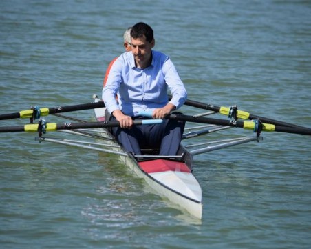 Пловдив бедства, а къде е човекът, избран от хората, за да управлява града?