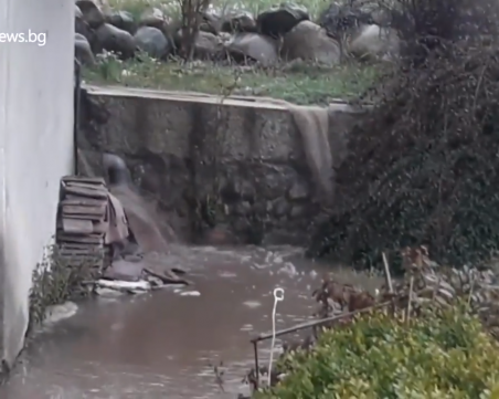 Софиянци: Калпав ремонт на пътя за Перник наводни къщите ни!