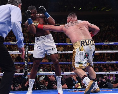 Анди Руис иска реваншът с Джошуа да бъде в Мексико