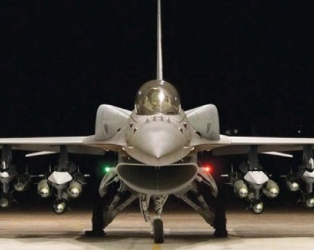 Политически пазарлъци: САЩ ни дават Ф-16 за 2,9 млрд. лева, ние сме навити за 2,1 млрд.