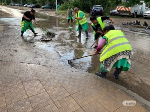 Пловдивските власти работливи, шахтите в ред, потопът – факт. Дъждът е виновен!?
