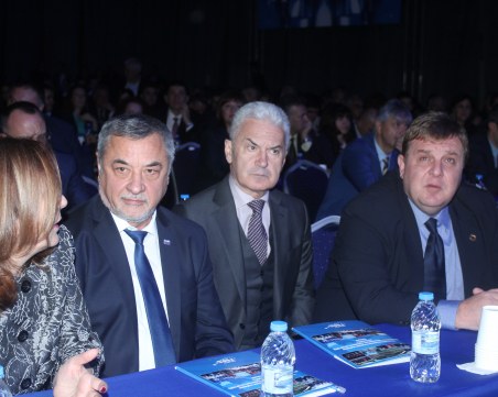 Рунд пореден: ВМРО и 