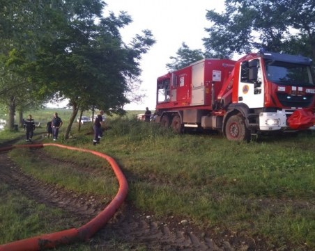 Водният ад в Тутраканци – овладян. Цяла нощ язовира е бил източван