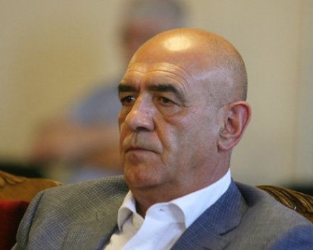 Защо връщат раковоболни? Просто болници пренасочвали пари към дейности с повече печалба