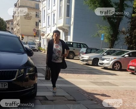 Адвокат в чужбина отложи делото срещу Иванка Ройдова, обвинена в поръчителство на 6 убийства