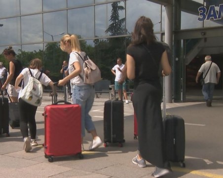 Измамница прати пловдивчани за зелен хайвер, а не на ваканция в Анталия