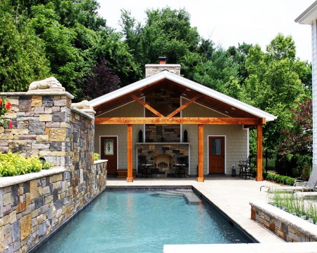 Инспектират басейните на еврокъщите за гости