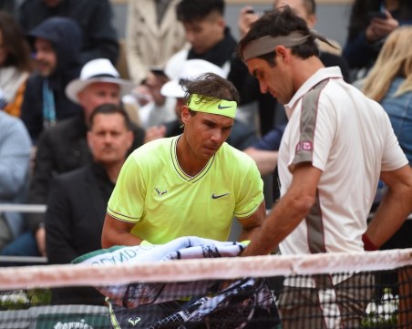 Надал се разправи с Федерер в класиката на Ролан Гарос