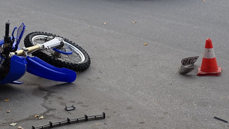 Моторист почина на място след катастрофа в Костенец