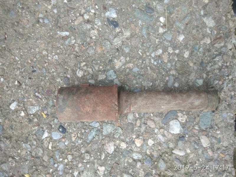 Невзривен боеприпас откриха в частен двор в Клисура