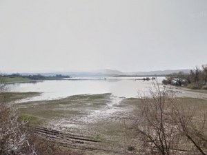 Рибар изчезна в язовир Ивайловград, издирват го
