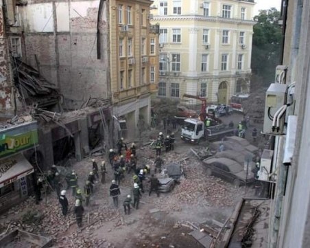 Почти 13 години след смъртта на Петрина и Деница на