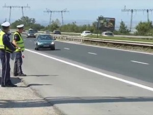 Засилени проверки по пътя за алкохол и наркотици