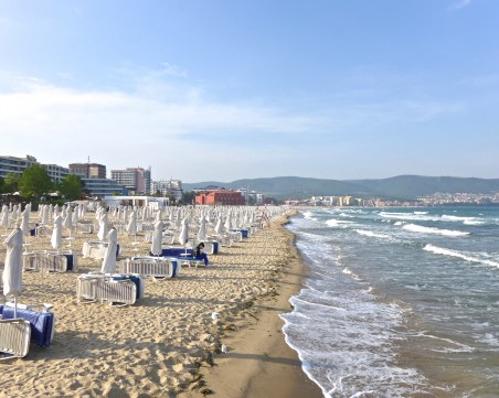 Хотелиери пускат 