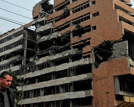 Шефът на НАТО: Бомбардировките над Югославия – необходими и легитимни!