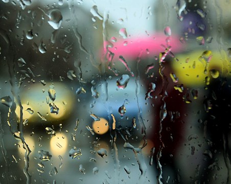 Времето във вторник: Повече слънце, по-топло (30°C), но и нови порои