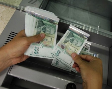 Да имаш пет кредита за 4300, а да не знаеш! Каква е измамната схема?