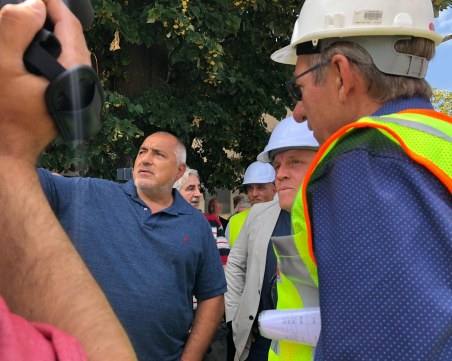 Пазарлъците продължават! Борисов обаче иска US изтребителите