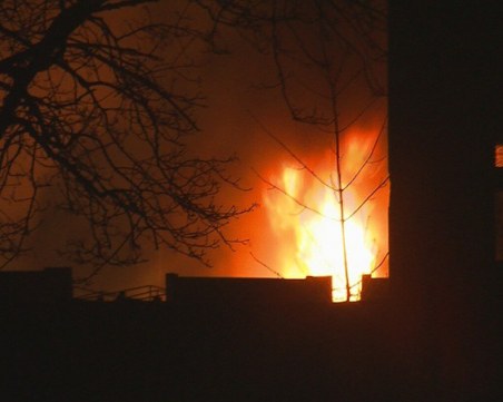 Самоделна бомба взриви среднощ автомивка в столичен квартал