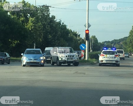 Катастрофа на Коматевско шосе! Джип връхлетя автомобил