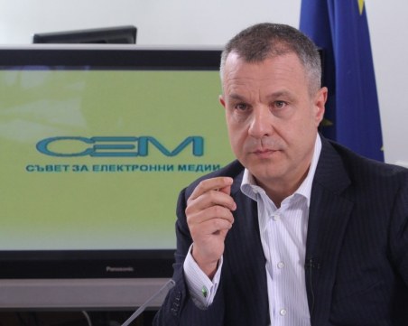 Кошлуков призна: БНТ е пред фалит, борчовете гонят 44 милиона!