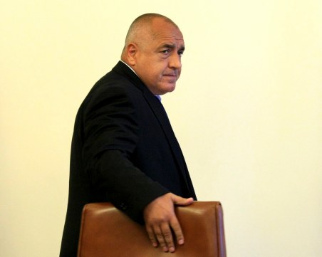 Премиерът за арсенала на ученика от Пловдив: Мръсни бомби, няколко пъти по- силни от тези в Сарафово!