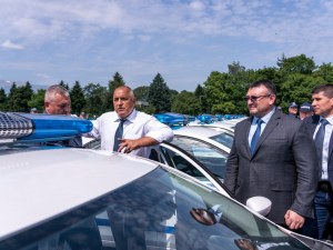 Районните управления в Пловдив с по два нови автомобила