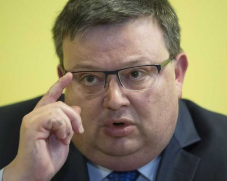 Цацаров: Ученикът от Пловдив е вербуван от лице от арабски произход