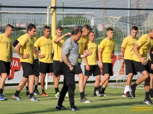 Ботев смени един от съперниците в контролите