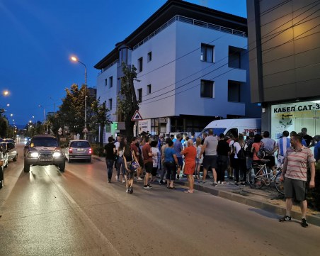 Гоце Делчев на протест! След акцията на ГДБОП – градът без нет и телевизия