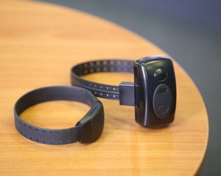 Израелска технология за българския арестантски крак. Купихме 250 гривни, ползваме 12