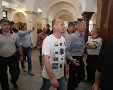 ВКС ще реши до месец дали да възобнови делото за осъдените полицаи по случая 