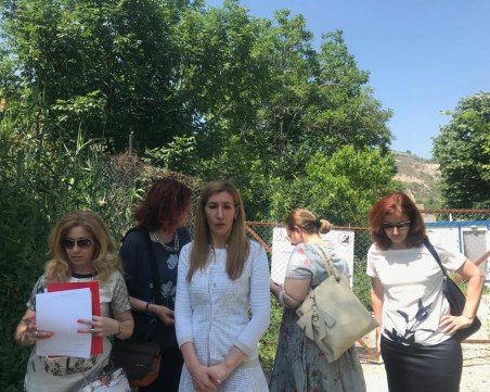 Изненадващи проверки по морето! Ангелкова лично се включи в тях