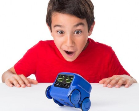 Кукли си имат страница във Фейсбук и Инстаграм