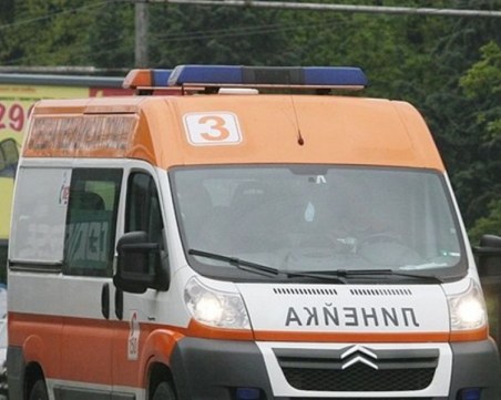 Мъж е починал по път за болницата след катастрофата край Ябланица