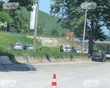 Жертвите край Ябланица станаха две! Жена почина след челния удар