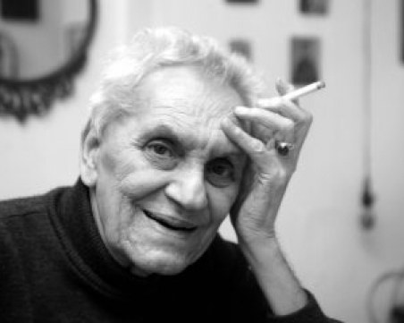 Почина големият български фотожурналист Христо Юскеселиев