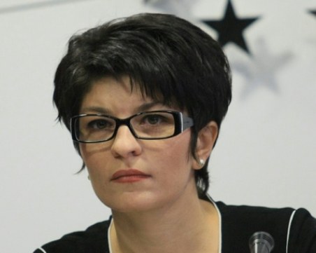 Президентът да отговори кой финансира кампанията му, призова депутат от ГЕРБ