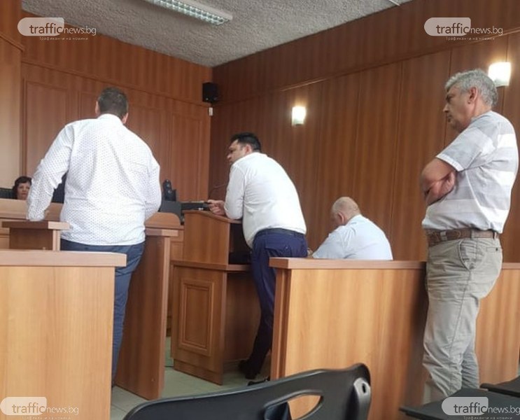 Записи от скрита камера заковаха професора, искал 300 лева за тройка в Пловдив