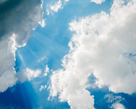 Гръмотевични бури удрят някой части на страната днес