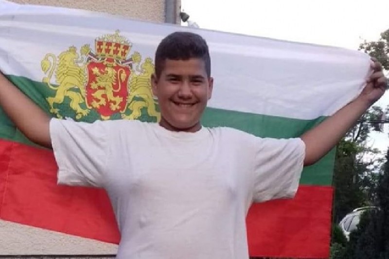 Вторият Шабан е новата звезда на България! Отива на сафари в Африка