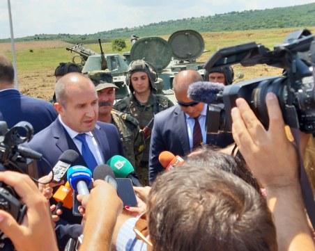 Президентът Радев: Бетонирането на плажната ивица е варварство!