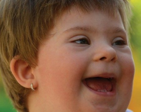 Докато стои над леглото на своето издъхващо дете, майката на Мими получила фактура за 14 000 лв.