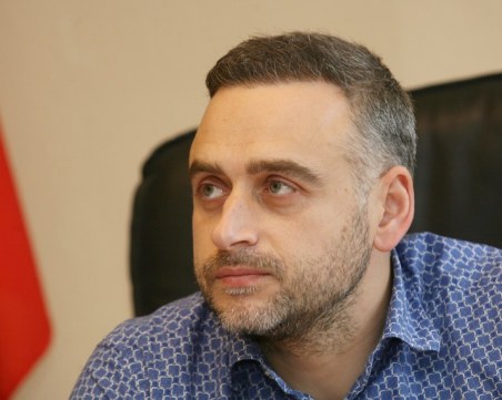 Районен кмет в София поведе бунт срещу новите кооперации