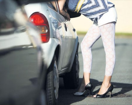 500 лева глоба за жрица след 12 предупреждения: Тук не ви е мястото!