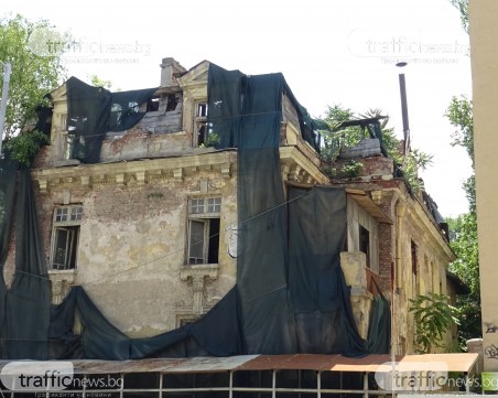 Къщата на бившия премиер  Иван Гешов е пред разруха