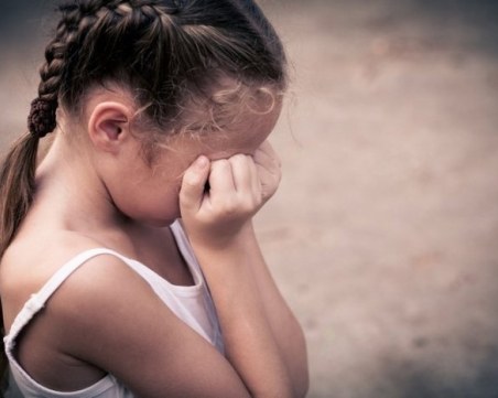 Педофилът, който си игра на Чичо Доктор с 3 деца, отива в затвора