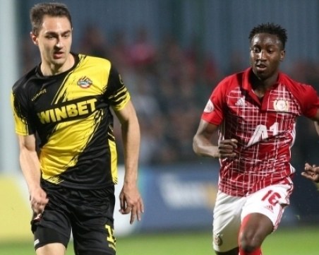 Полузащитник разтрогна с Ботев